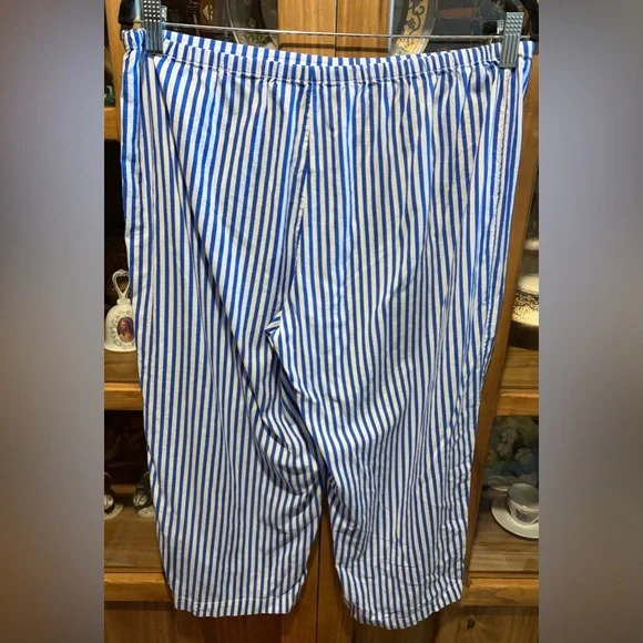 Lauren Ralph Lauren Blue and White Striped with Yellow Trim Pajamas Size Large - Picture 10 of 11
